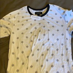 PacSun tee